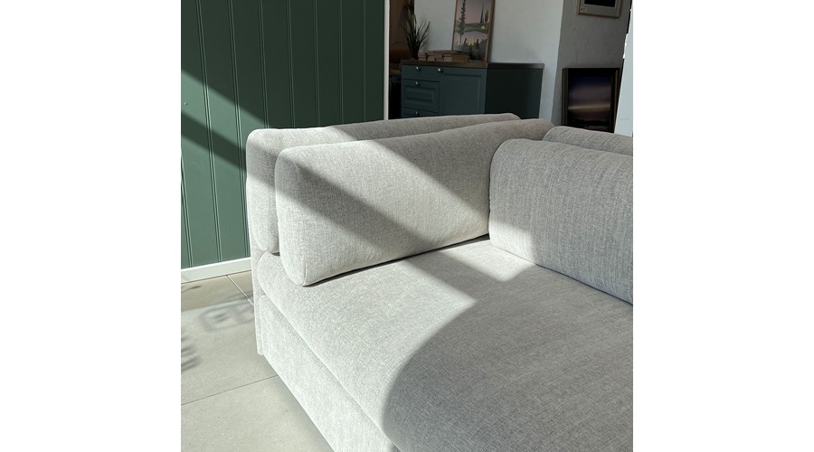 gubi_sofa_ny4