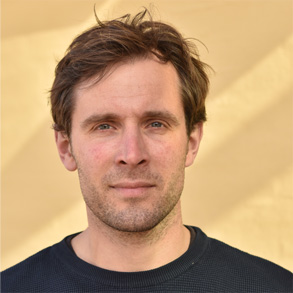 profil_lars